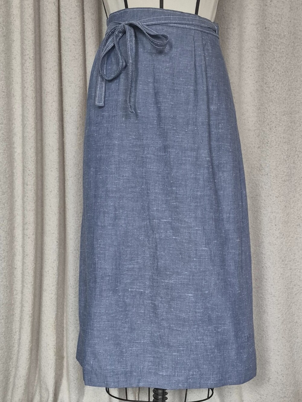 70s 80s Vintage Women's Chambray Wrap Skirt